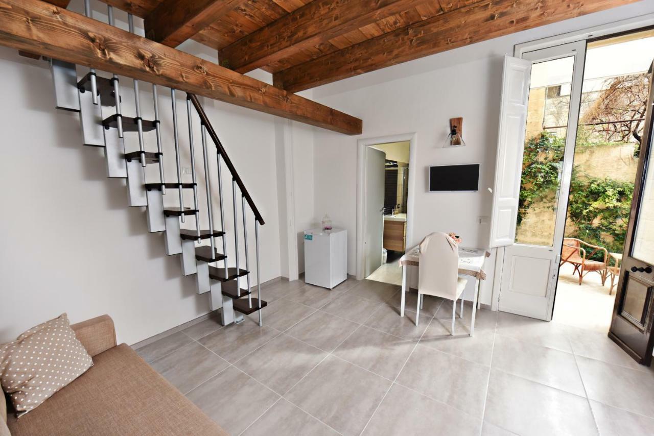 Il Giardino Di Benedetta Bed and Breakfast Λέτσε Εξωτερικό φωτογραφία