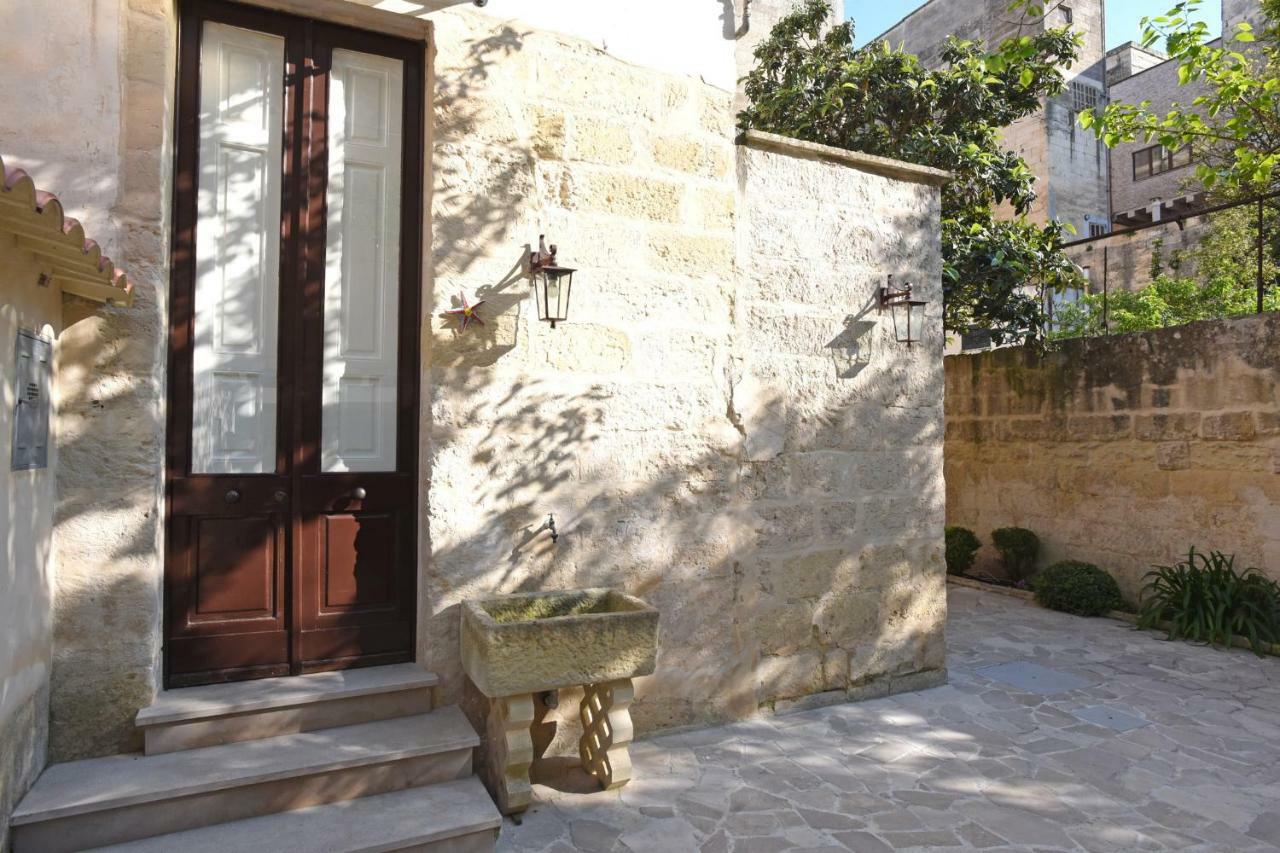 Il Giardino Di Benedetta Bed and Breakfast Λέτσε Εξωτερικό φωτογραφία