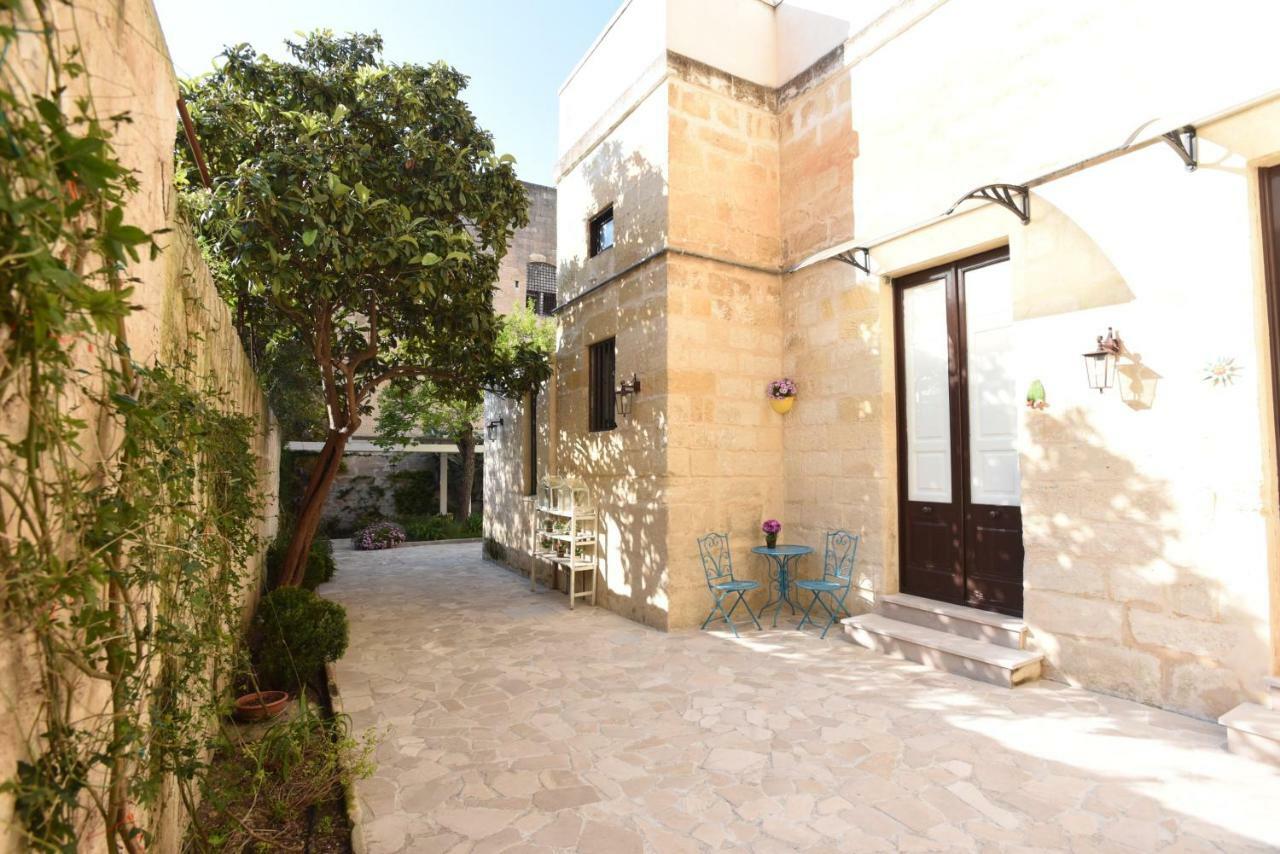 Il Giardino Di Benedetta Bed and Breakfast Λέτσε Εξωτερικό φωτογραφία