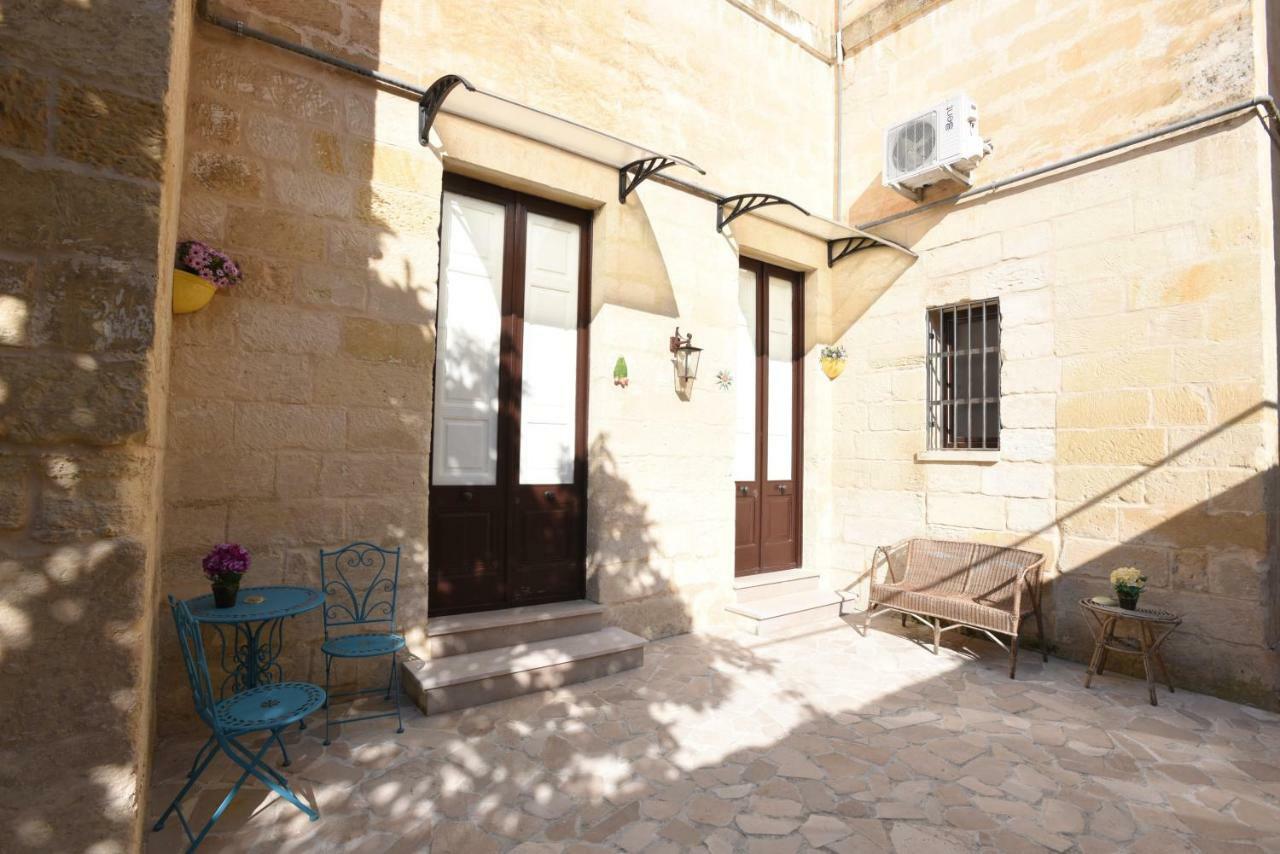 Il Giardino Di Benedetta Bed and Breakfast Λέτσε Εξωτερικό φωτογραφία
